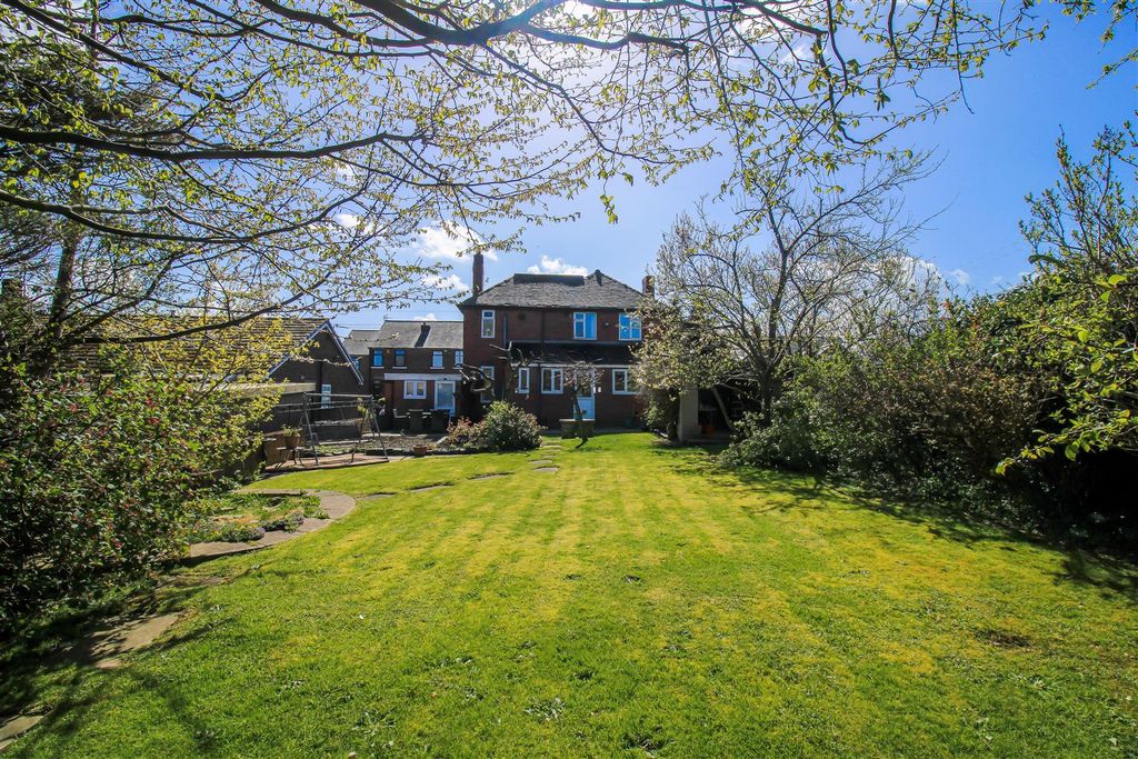 Additional image 13 of 3 bed detached house for saleWhitley Road, Whitley, Dewsbury WF12