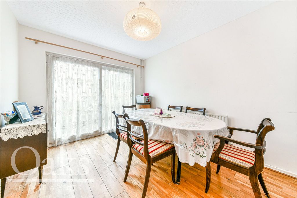 Property photo 1 of 12 Picture No. 04