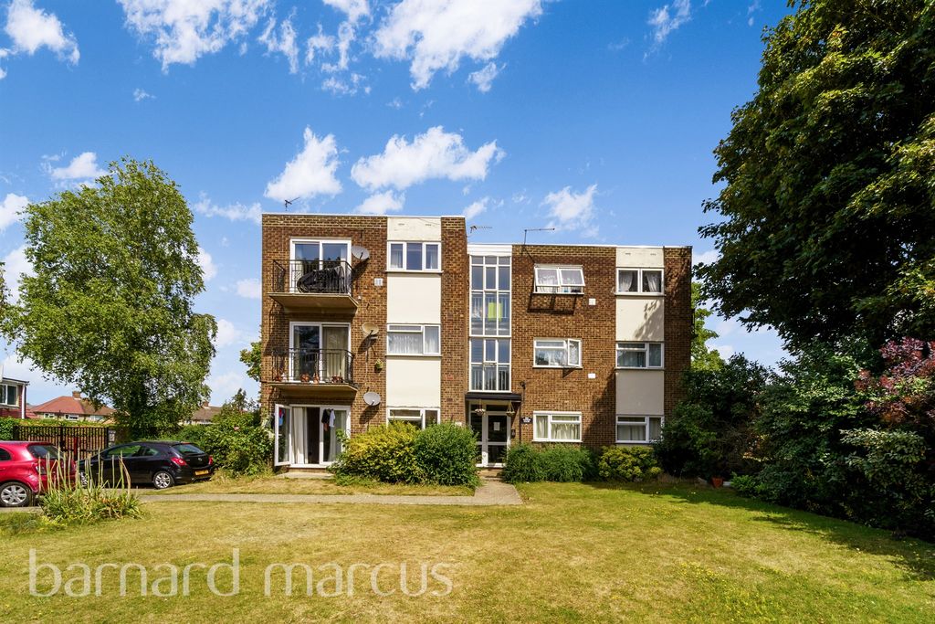 Property photo 1 of 9