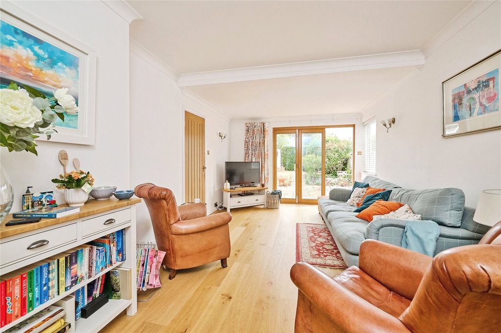 Property photo 2 of 18 Picture No. 41