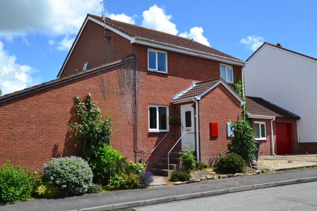 Property photo 1 of 10