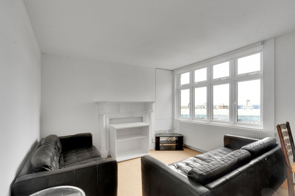 Property photo 3 of 15 Picture No. 16