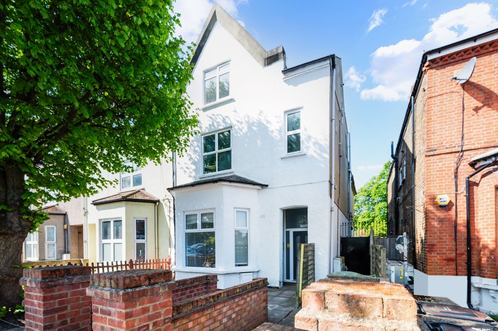 Property photo 1 of 9 Rosendale Road, 1...