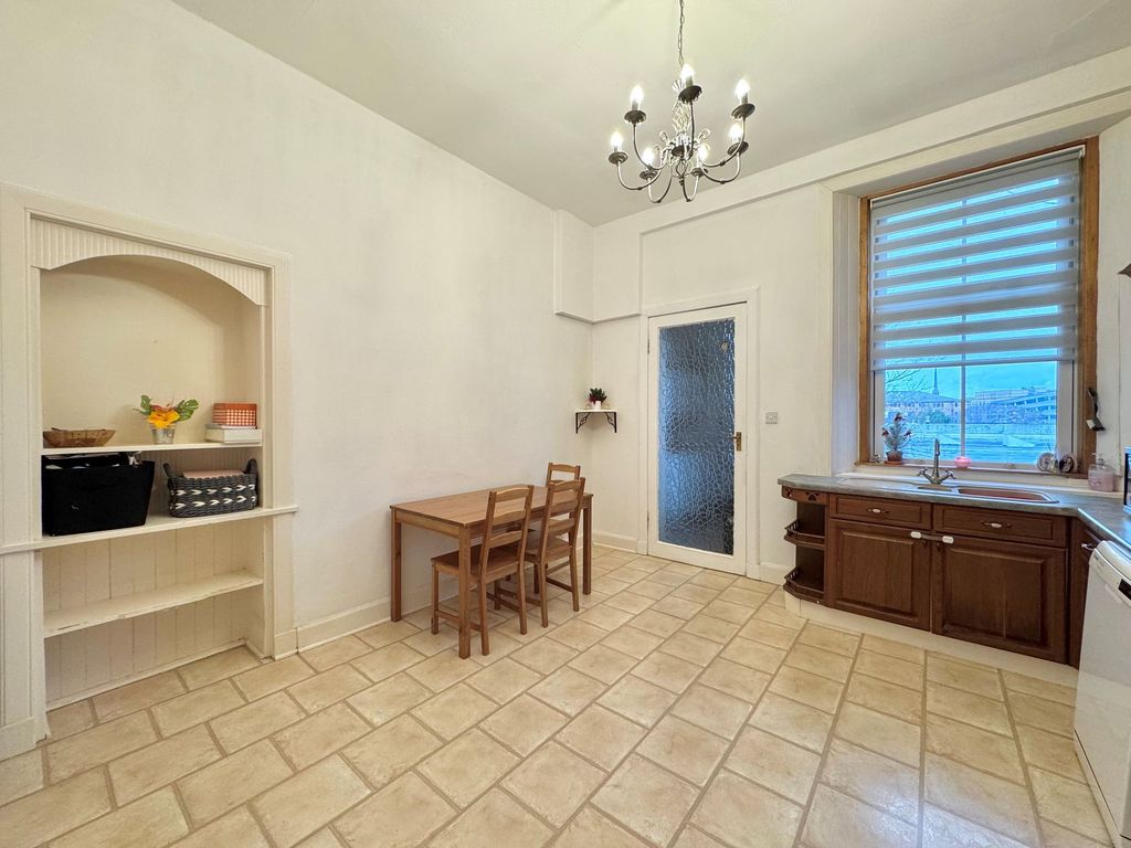 Additional image 7 of 3 bed flat for sale51 Dalblair Road, Ayr KA7