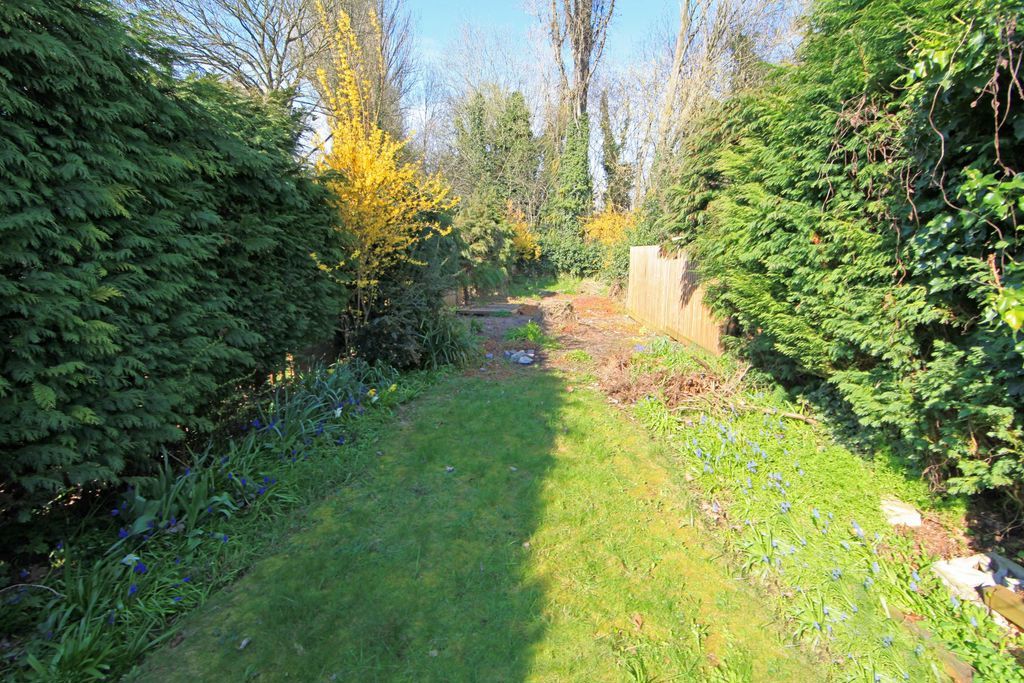 Property photo 2 of 15 Photo 4