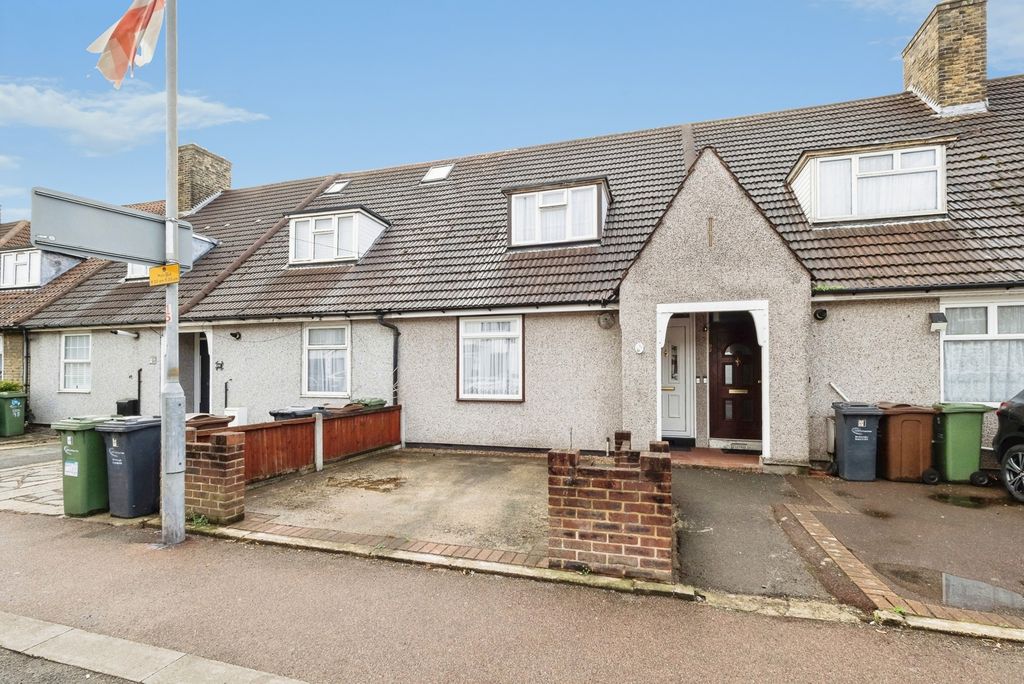 Property photo 1 of 17 Pbox-Img.Jpg