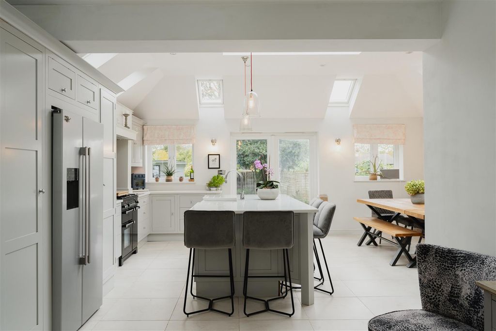Property photo 1 of 31 10.Jpg
