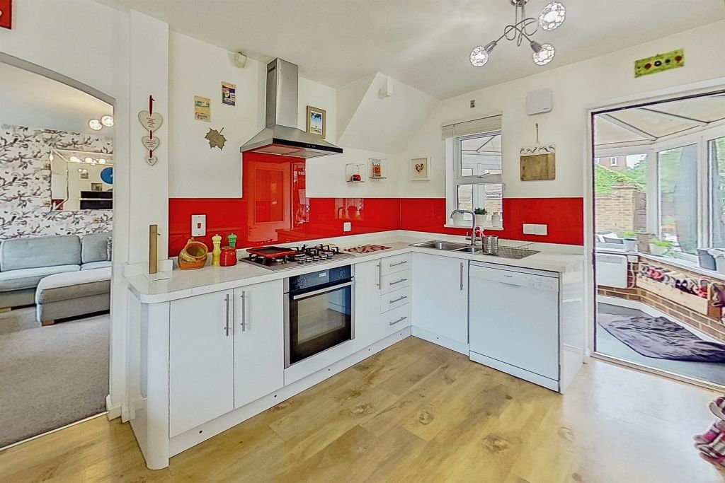 Property photo 2 of 18