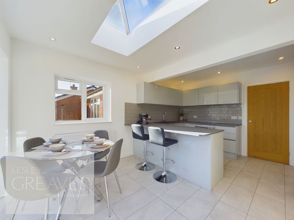 Property photo 1 of 29 Kitchen/Diner