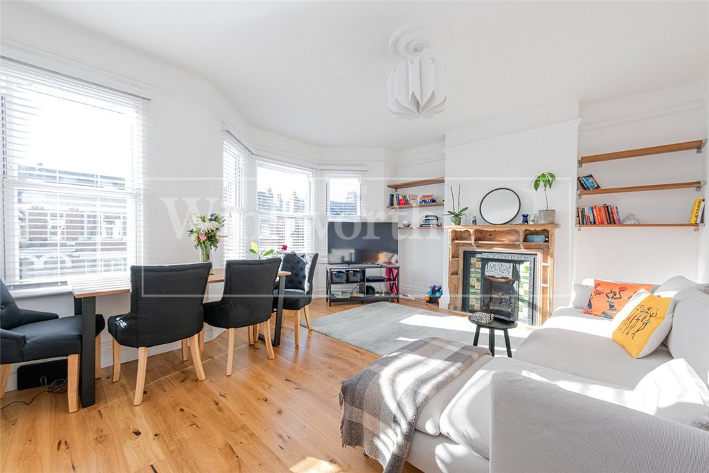 Property photo 1 of 9 Picture No. 10