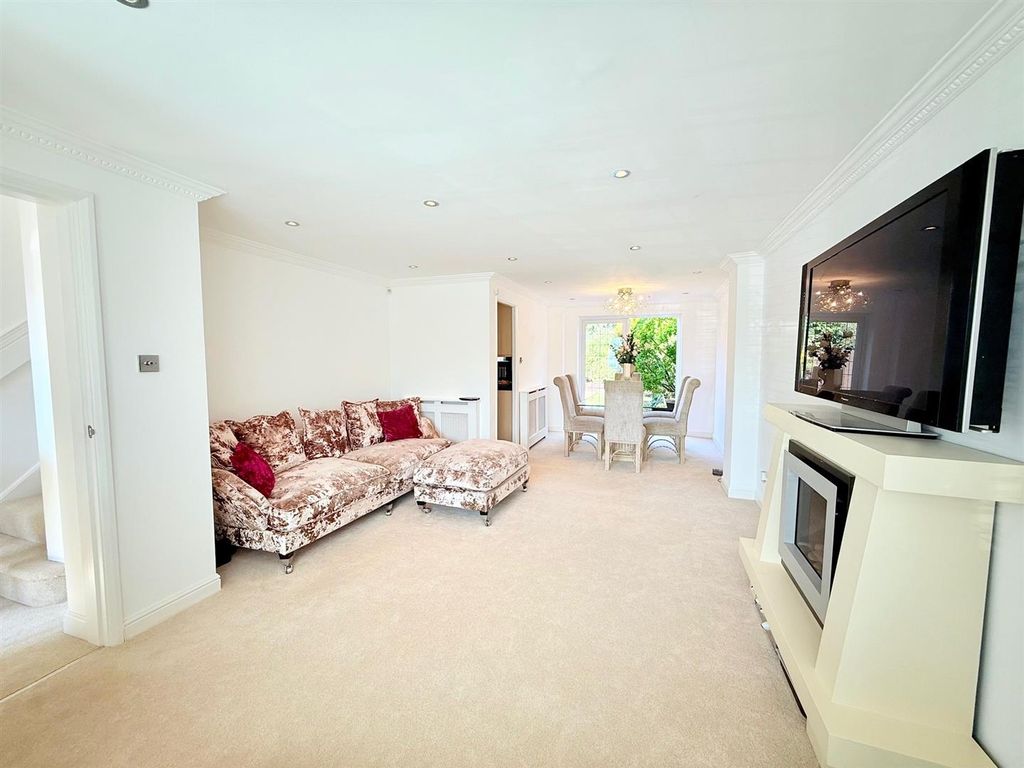 Property photo 3 of 15 3.Jpg