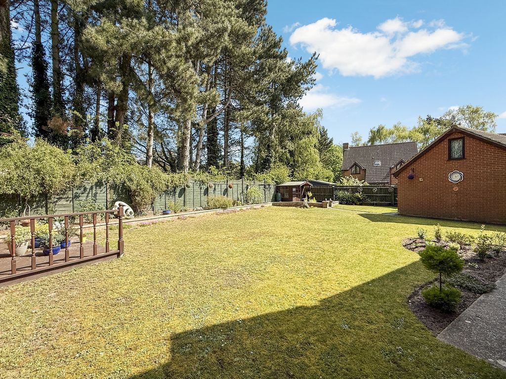 Property photo 2 of 18