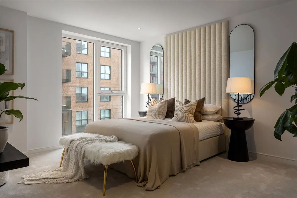 Property photo 3 of 6 Photo 3