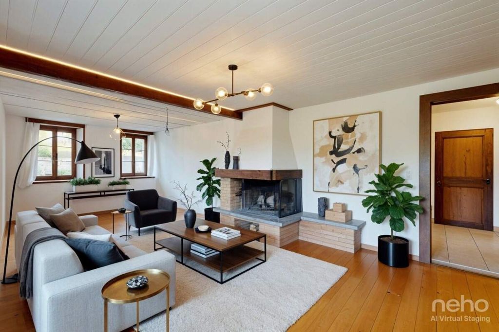 Property photo 3 of 13