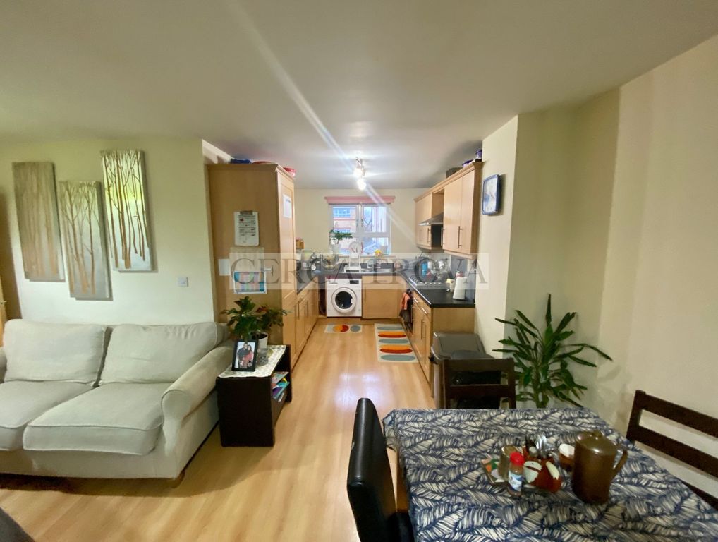 Property photo 2 of 15 Dining Area