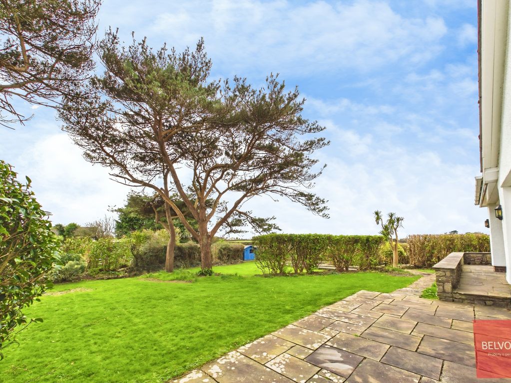 Property photo 3 of 35