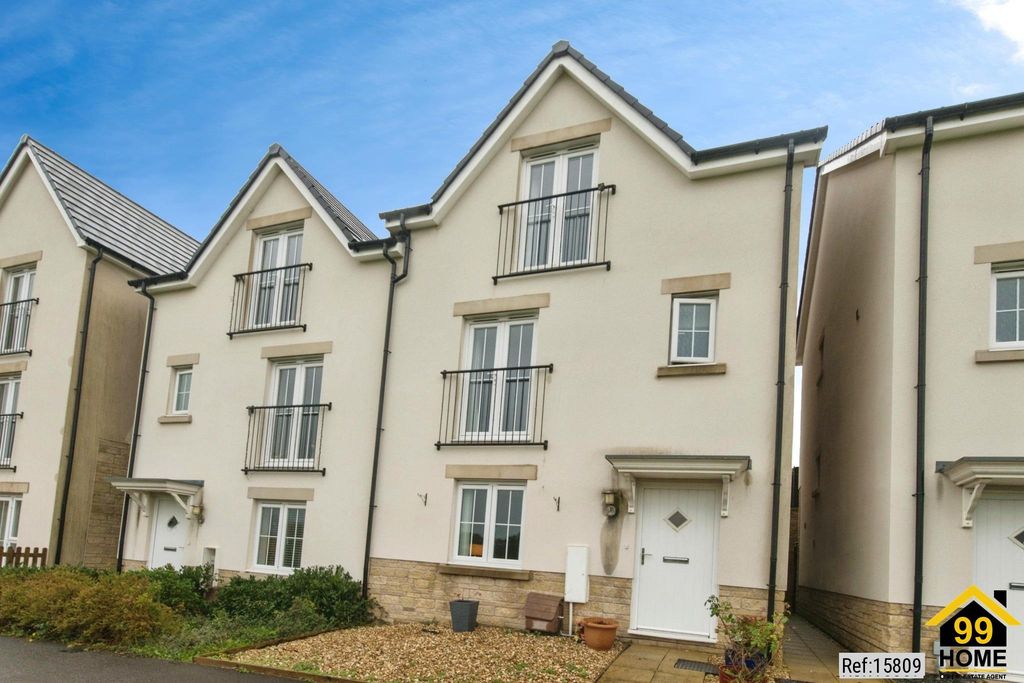 Property photo 2 of 20 Photo 1