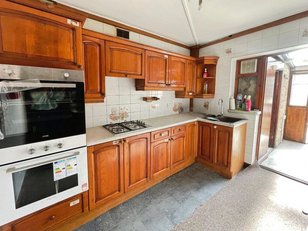 Property photo 2 of 10 Picture No. 02
