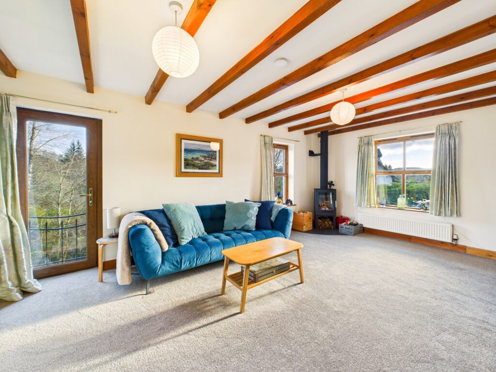 Property photo 3 of 25