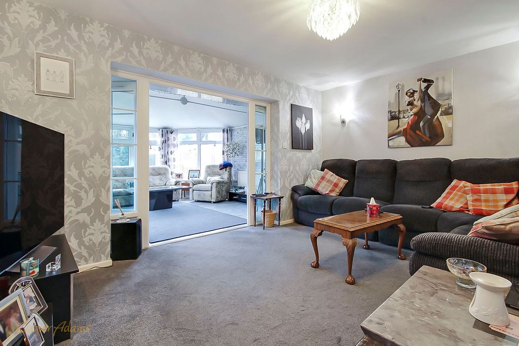 Property photo 2 of 17 Living Room