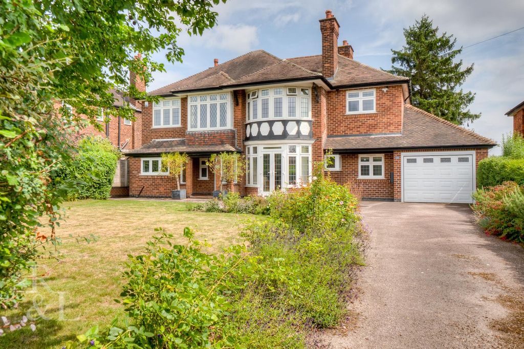 Property photo 1 of 45 Selby Road  (46).Jpg