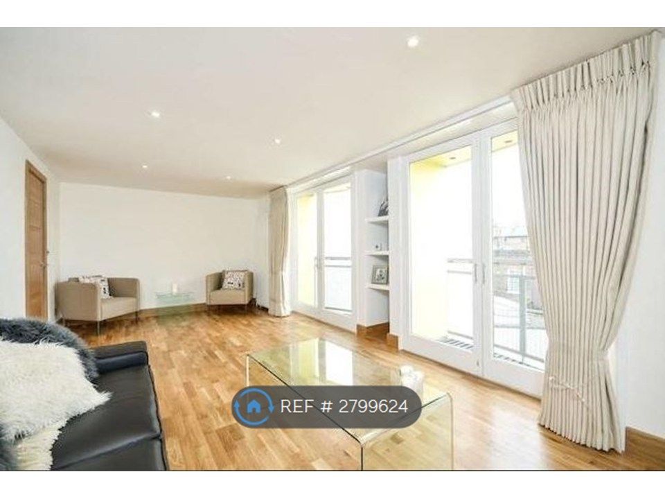 Property photo 3 of 11