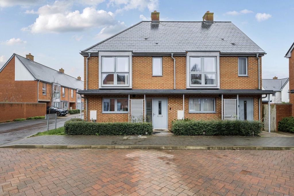 Property photo 1 of 22 1417192-20-69A1F20d6B970.Jpg