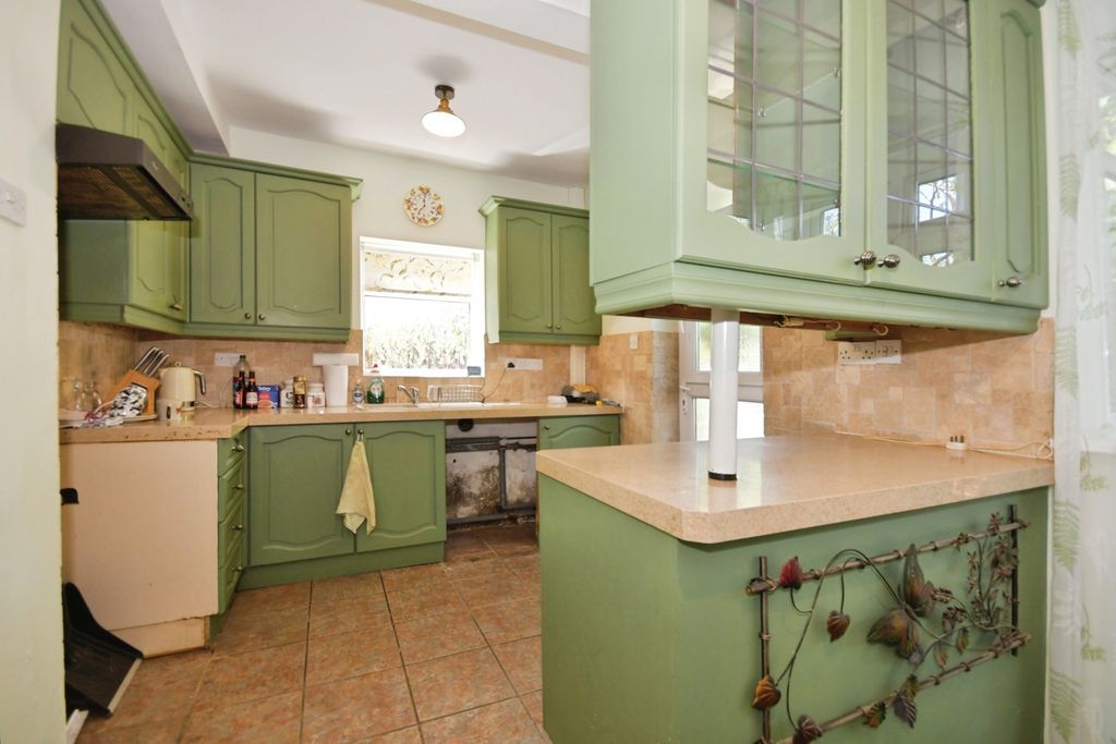 Property photo 3 of 21 Pbox-Img.Jpg