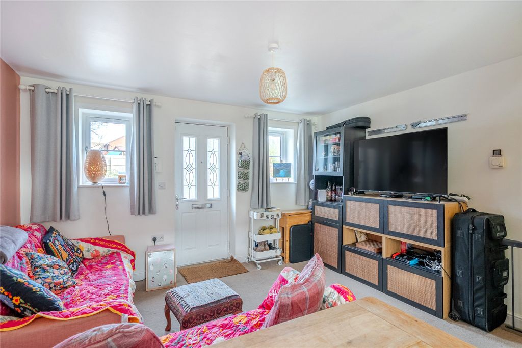 Property photo 2 of 17 Picture No. 29