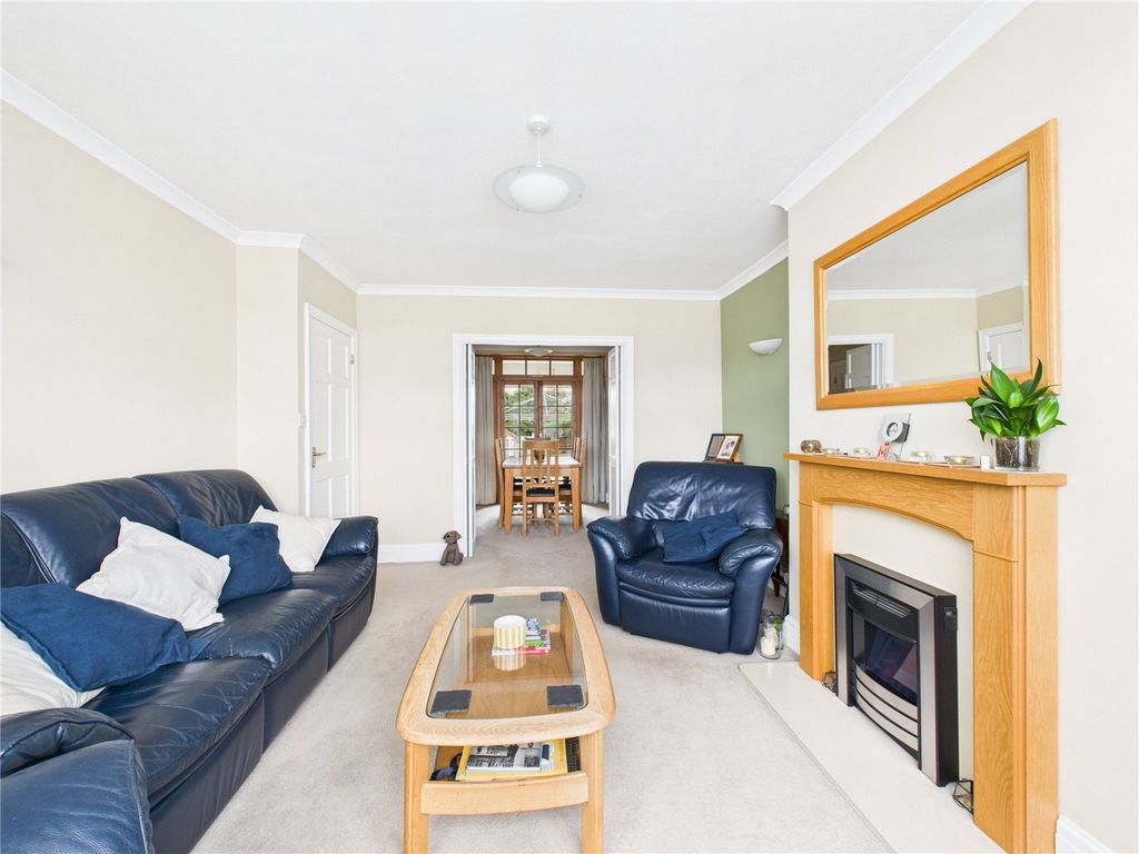 Property photo 3 of 19 Picture No. 09