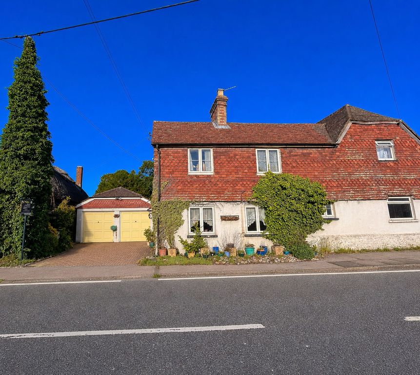 Property photo 2 of 22