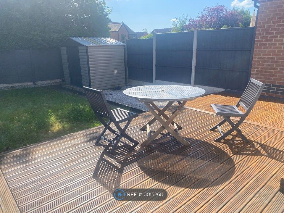 Property photo 3 of 10 Decked Patio And Garden