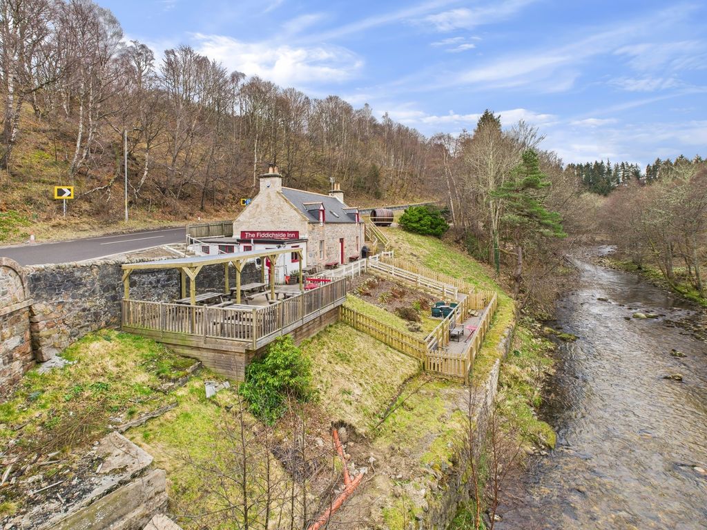 Property photo 1 of 28 Cam03185G0-Pr0086-Still001