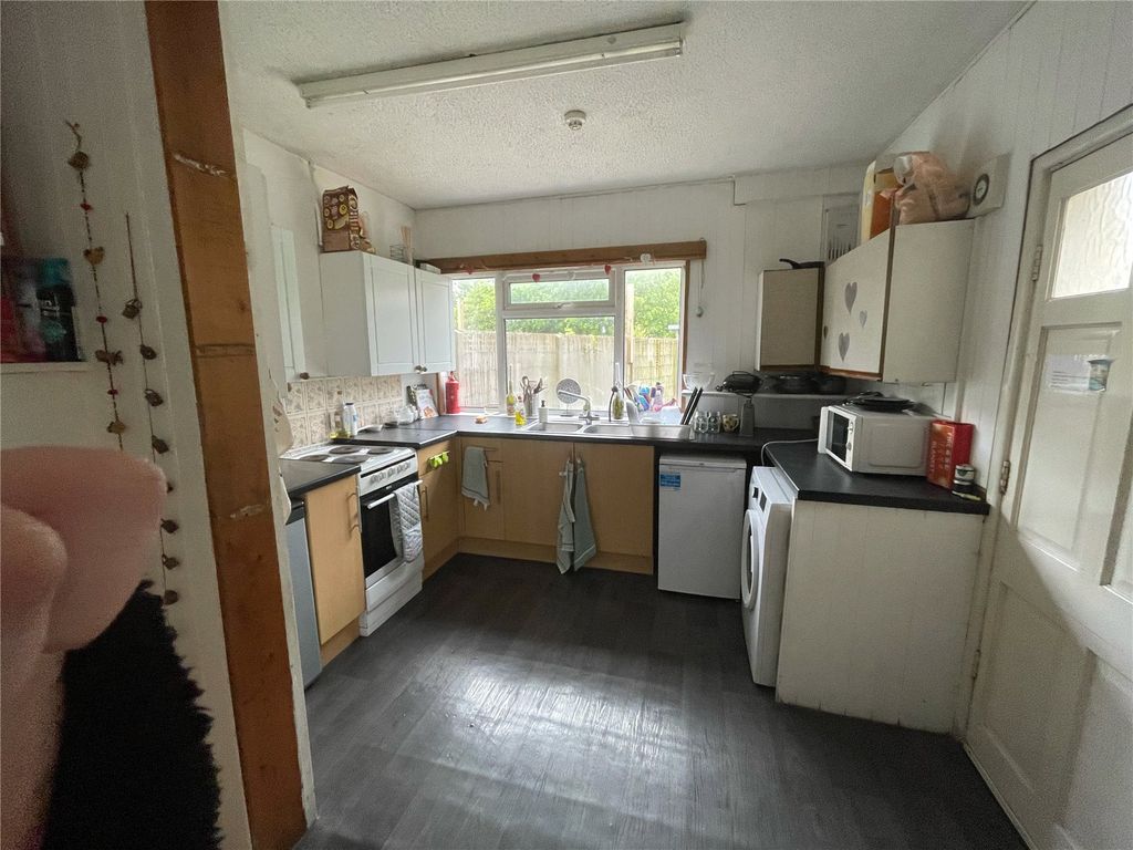 Property photo 2 of 11 Picture No. 08