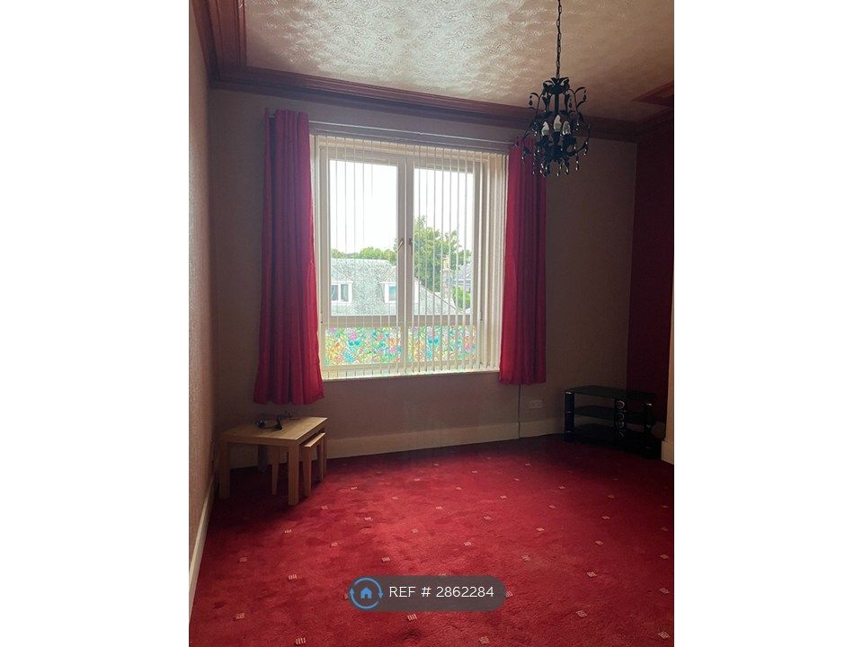 Property photo 1 of 4