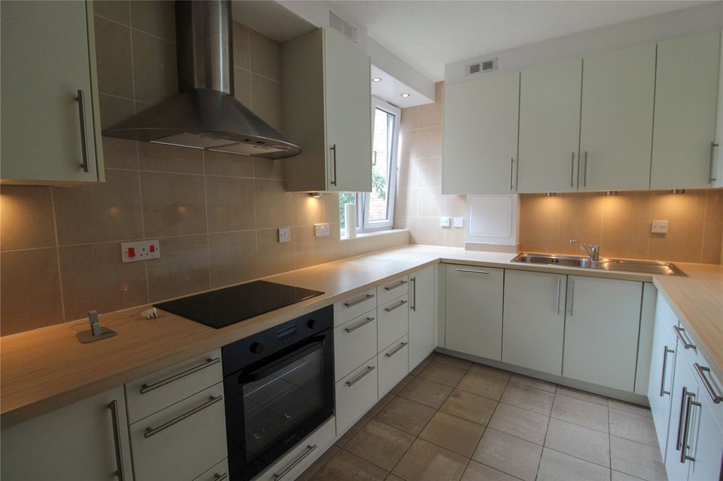 Property photo 3 of 7 Picture No. 02