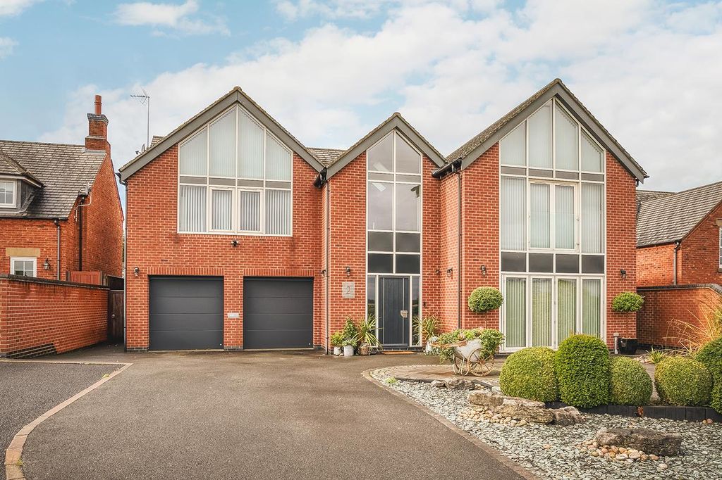 Property photo 1 of 37 E92A9314_Hdr.Jpg