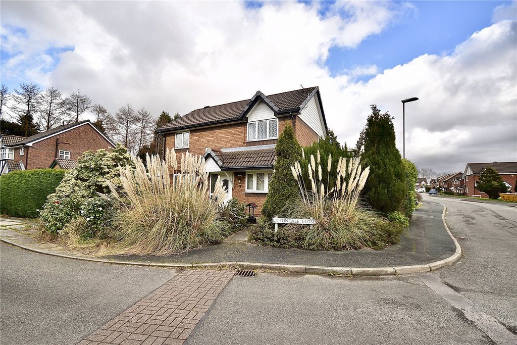 Property photo 1 of 21 Front External