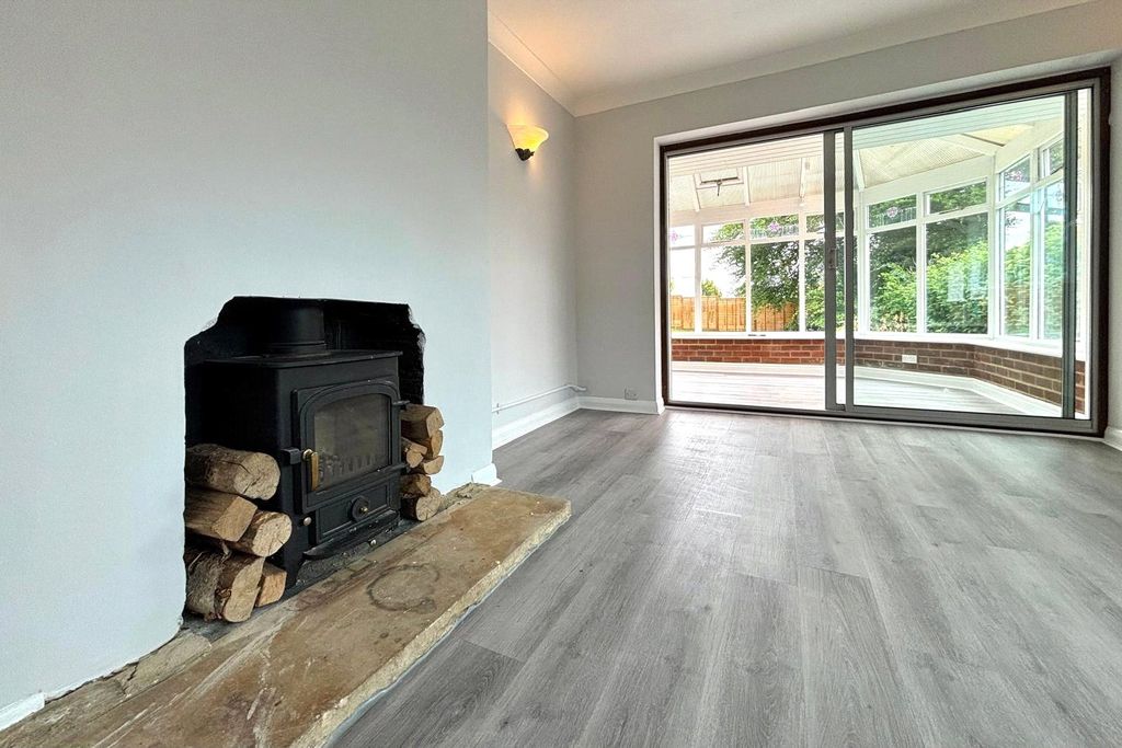 Property photo 2 of 18 Picture No. 05