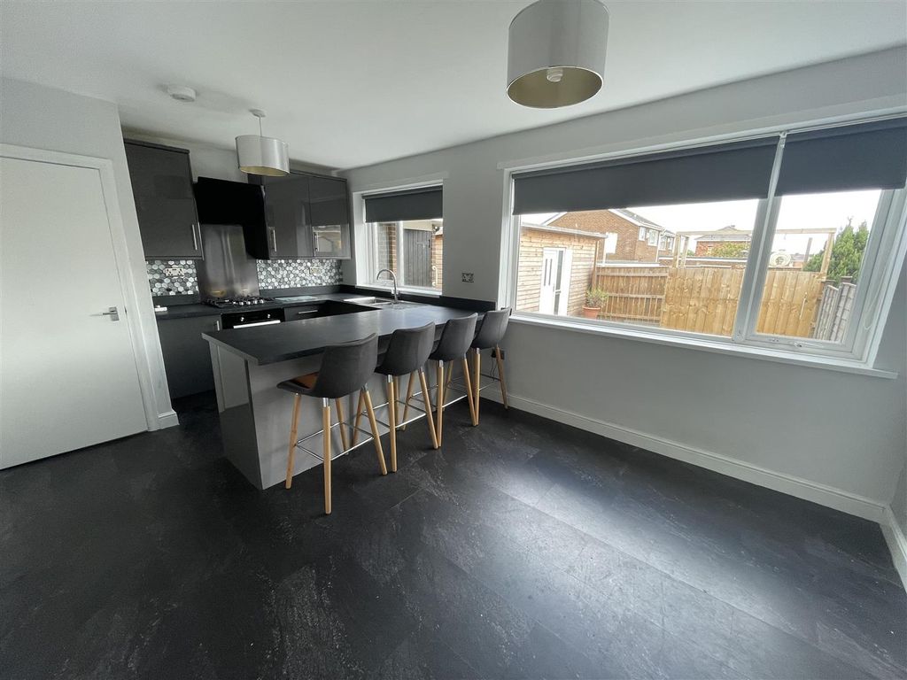 Property photo 3 of 14 15 Del 2.Jpg