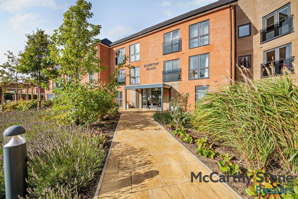 Property photo 1 of 29 8672859-Exterior05-800.Jpg