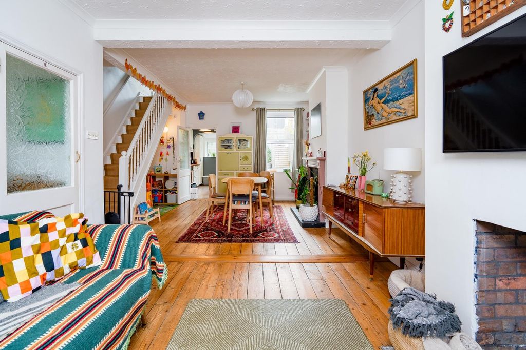 Property photo 1 of 32 Olh01736-Hdr-Edit.Jpg