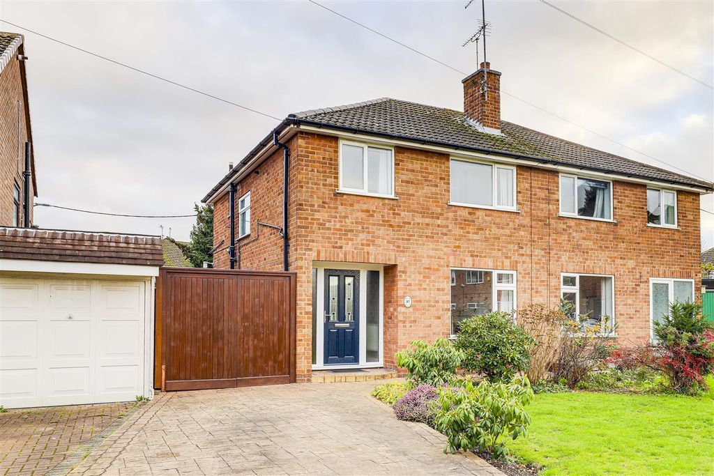 Property photo 1 of 21 12532.Jpg