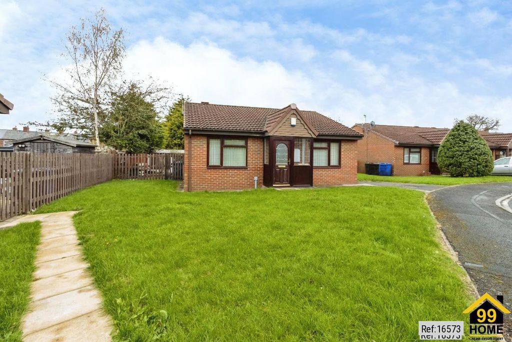 Property photo 3 of 19 Photo 2