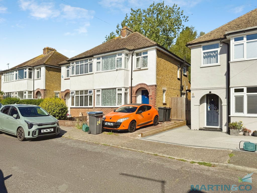 Property photo 1 of 14 d0Bd0c82-4-4B33-904D-DC234E9D3Faf-8588-00000476Db4
