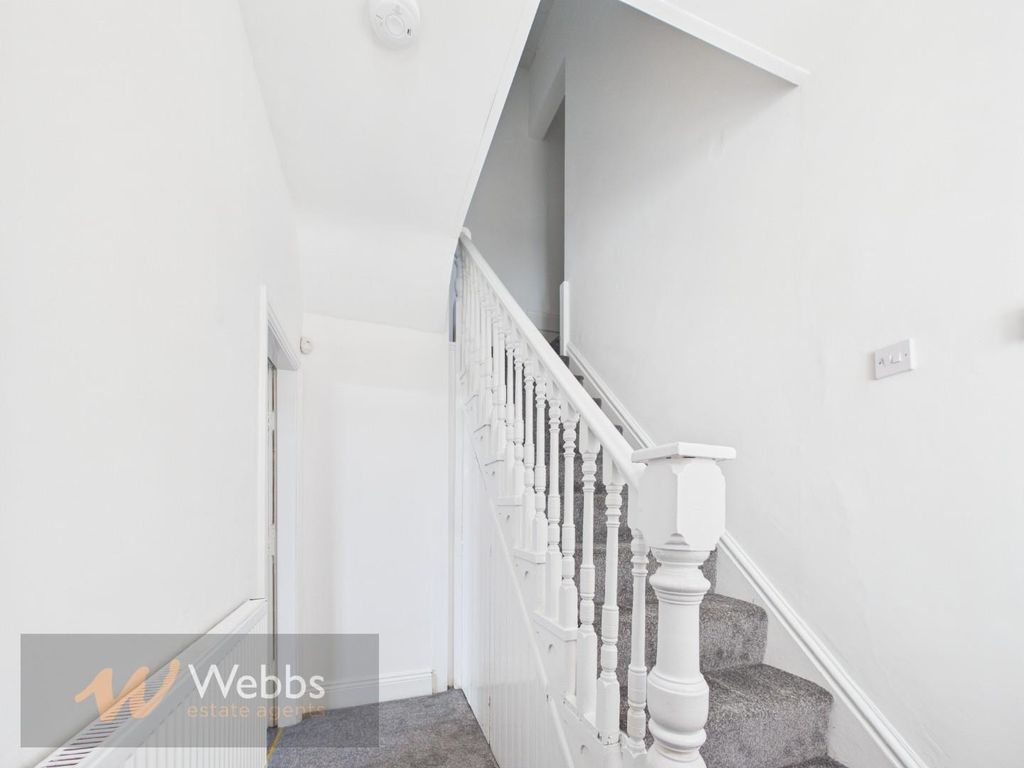 Property photo 2 of 30 Cam01802G0-Pr0198-Still006.Jpg