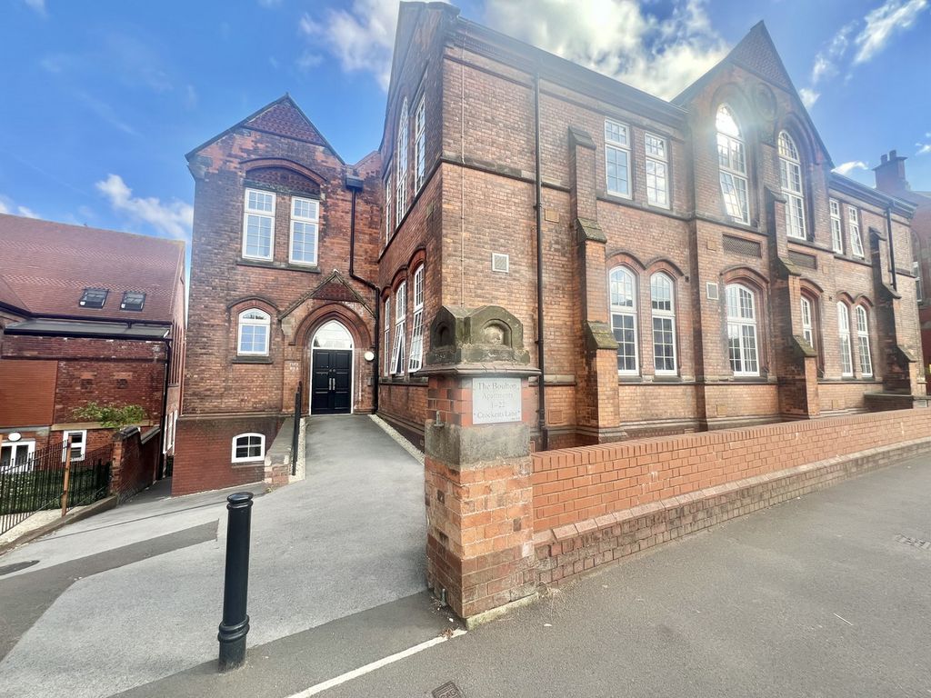 Property photo 1 of 9