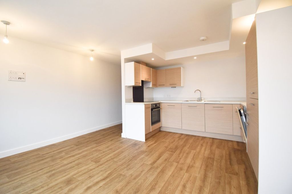 Property photo 2 of 5