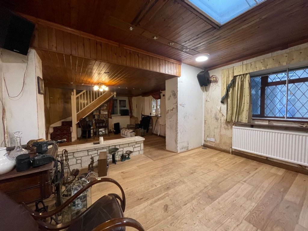 Property photo 2 of 12 Picture No. 03