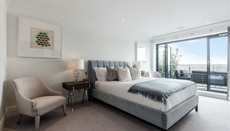 Property photo 3 of 17 Master Bedroom - Thi